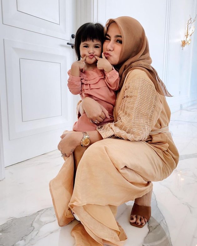 Already Beautiful Since Birth, Here are 8 Pictures of Adreena Putri Olla Ramlan that are Even Cuter and Adorable