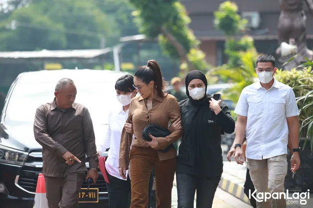 Nikita Mirzani Ditahan di Rutan Pondok Bambu