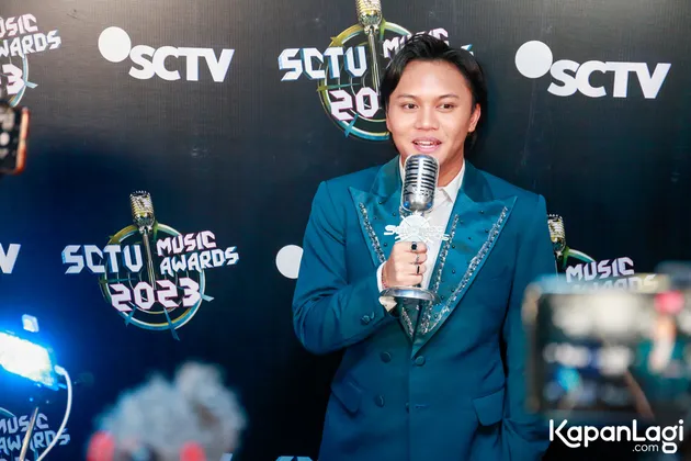 Rizky Febian Mahalini Tunangan Nikah SCTV Awards