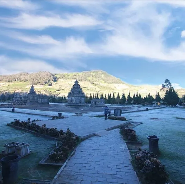 dataran dieng, dataran tinggi dieng, dataran dieng dingin, dataran dieng bersalju