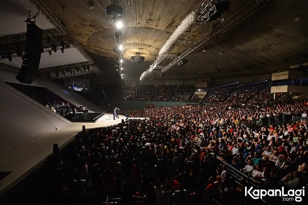 Konser 30 Tahun Kahitna