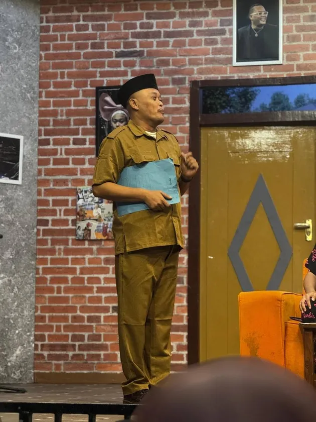 Sule jadi guru