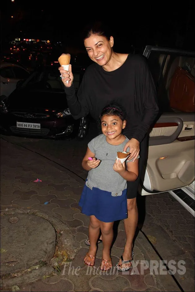 Sushmita Sen dan Alisah Sen