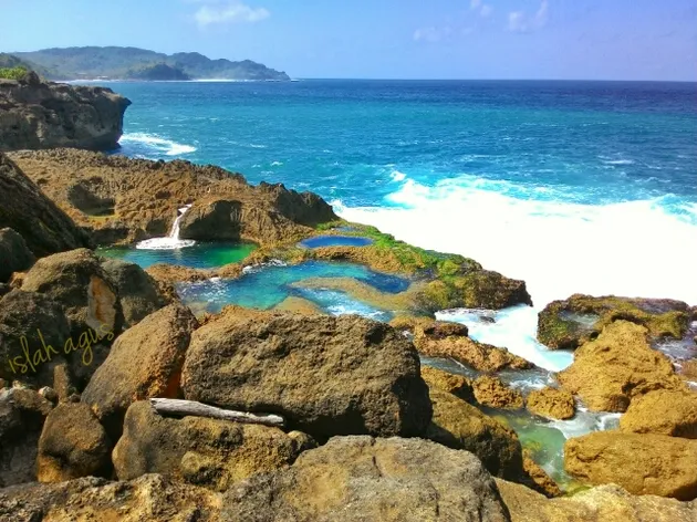 Surga Di Tulungagung Foto Pantai Kedung Tumpang Bikin Melongo Kapanlagi Com