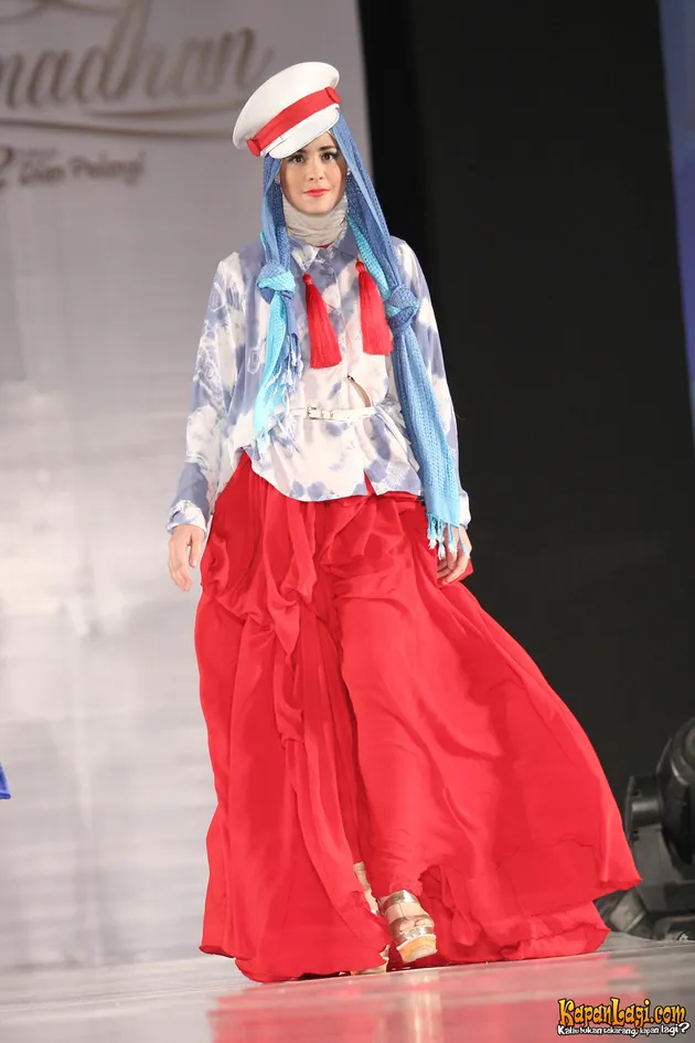 SAILORITA - HIJAB UNIK ALA PELAUT RISTY TAGOR KARYA DIAN 