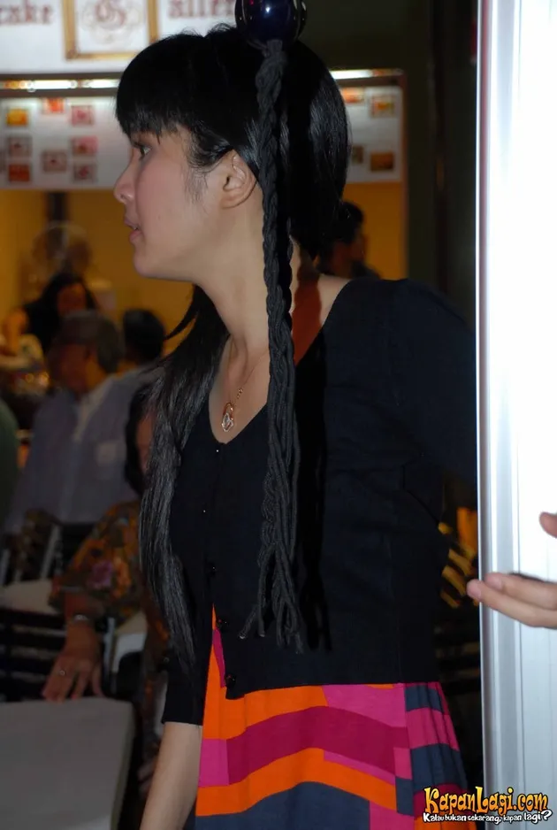 Sandra Dewi