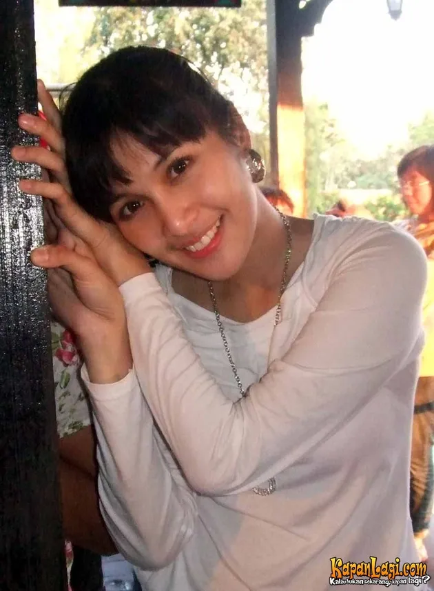 sandra dewi
