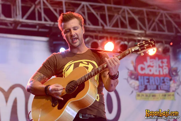 secondhand serenade