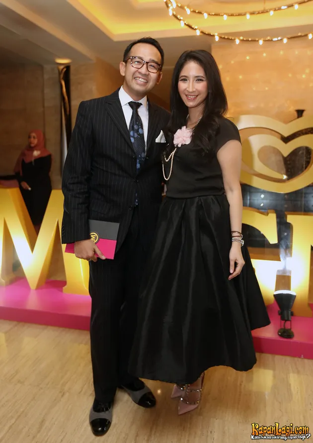 Launching Magnum Pink and Black