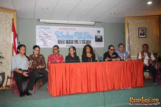 Fariz RM, Deddy Dhukun, Daniel Sahuleka, Charles Bonar Sirait 