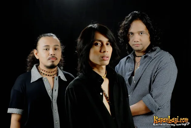 jontrall band