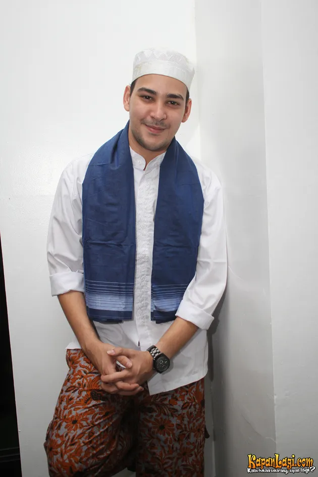 Seleb Berwajah Arab