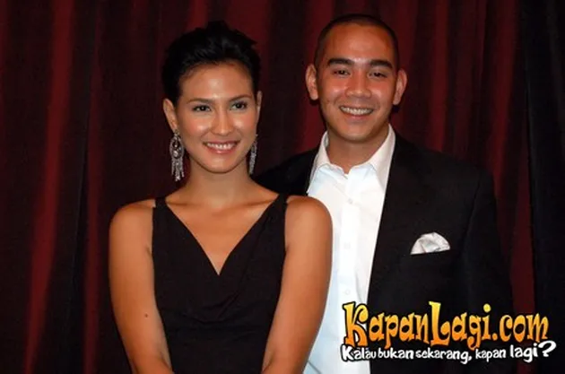 seleb vs wartawan infotaiment