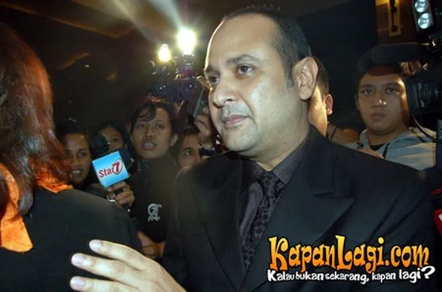 seleb vs wartawan infotaiment