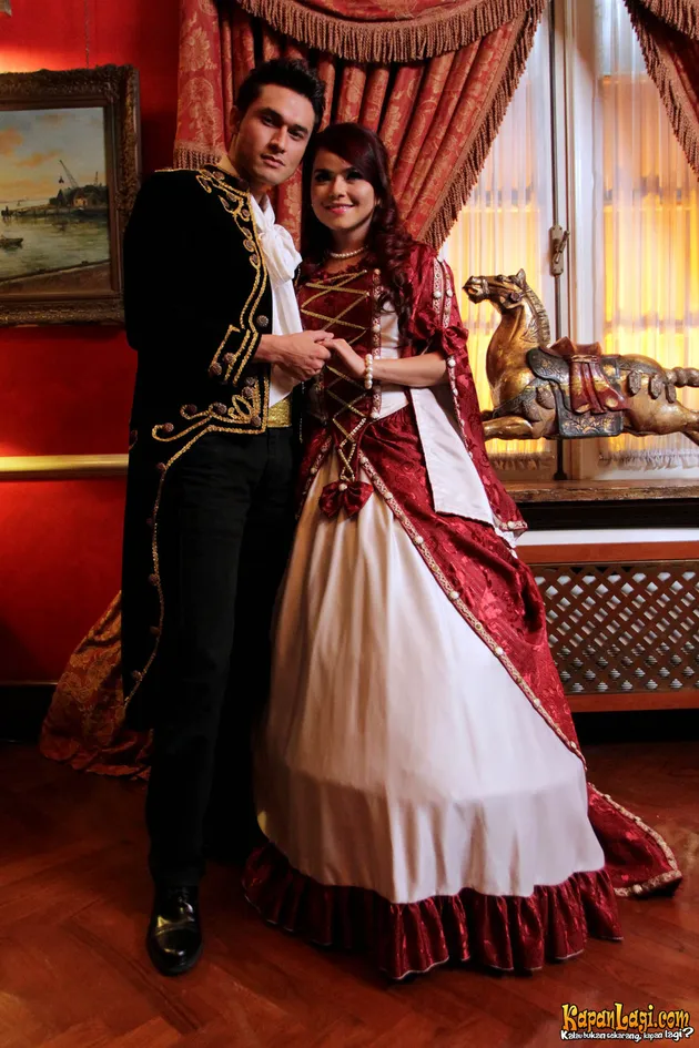 Berita Foto Siti Liza 8 Potret Romantis Siti Liza Bersama Sang Suami Mesranya Bikin Baper Netizen Kapanlagi Com