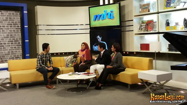Cakra Khan