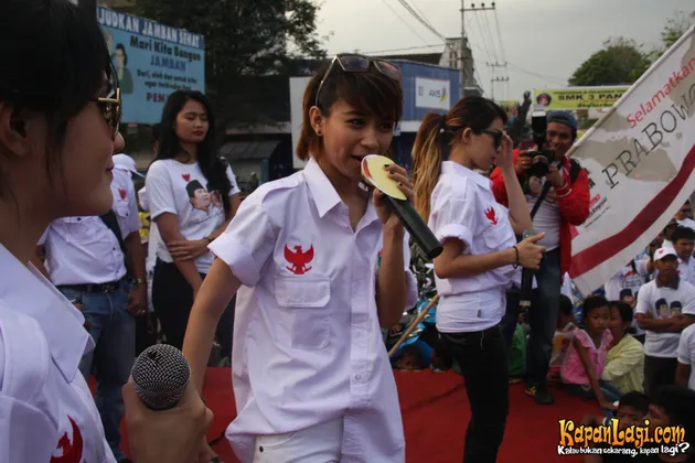 Dewi Dewi