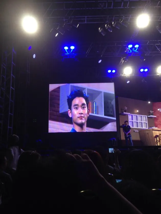 Kim Soo Hyun