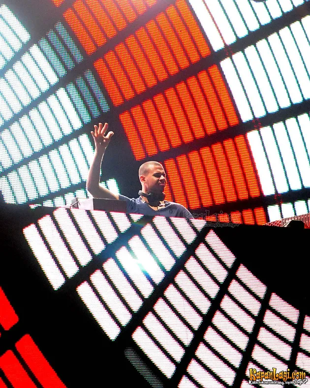 Afrojack, DJ asal Belanda ini menyambangi Indonesia dalam gelaran konser bertajuk Jacked.