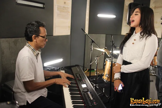 Kembaran Dewi Perssik