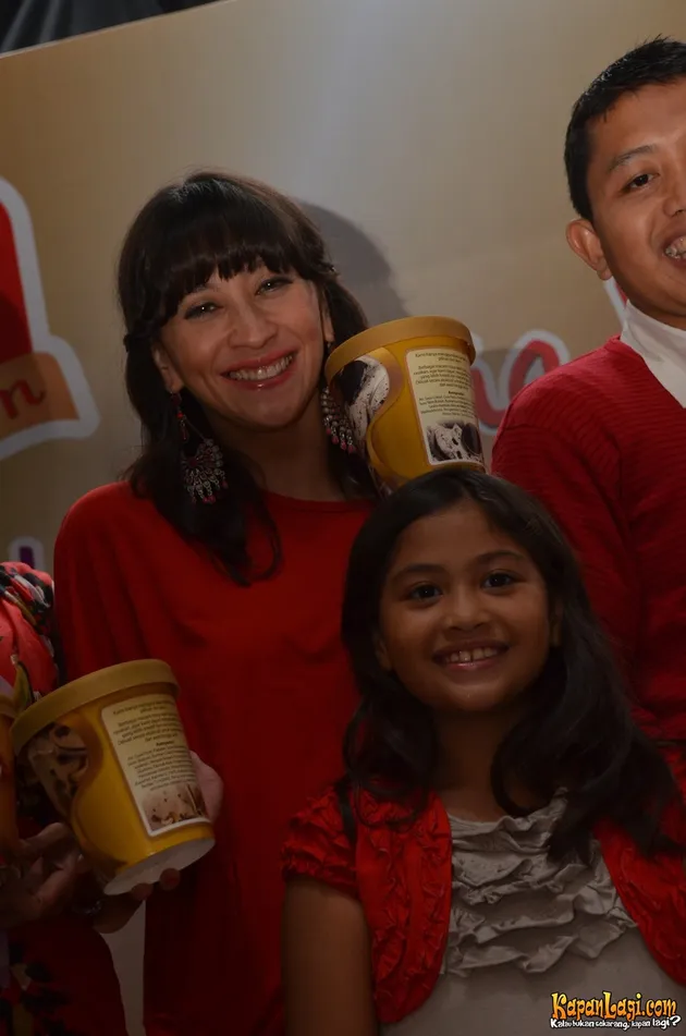 Shelomita dan Keluarga