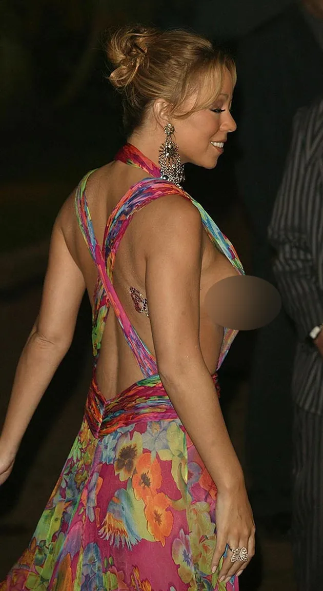 sideboob