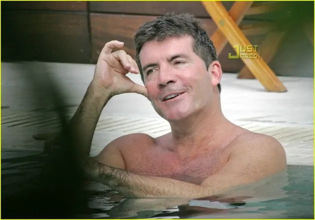 simon_ryan