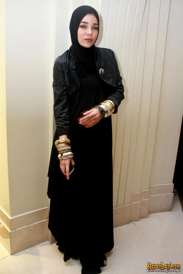 Dewi Sandra 