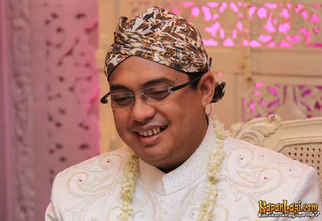 Edies Adelia Menikah