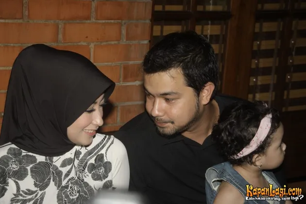 annisa trihapsari/ sultan djorghi