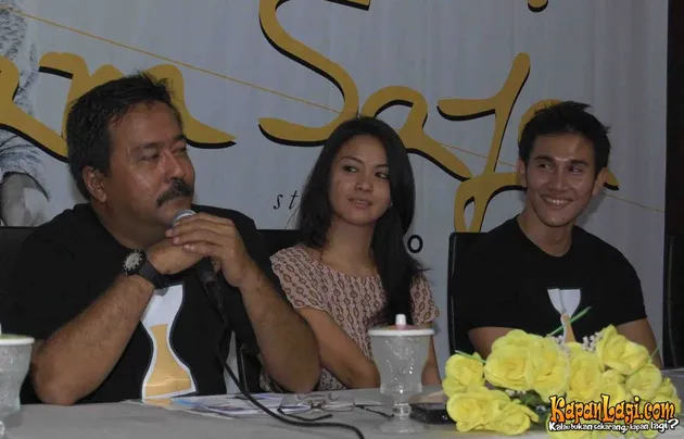syukuran film \&#039;SATU JAM SAJA\&#039;