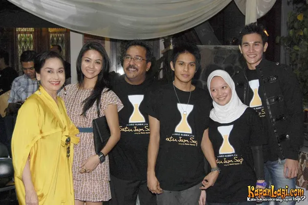 syukuran film \&#039;SATU JAM SAJA\&#039;