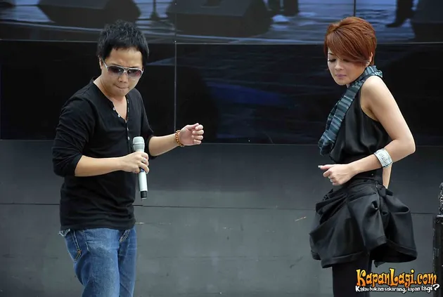 sandy sandhoro, indah pertiwi