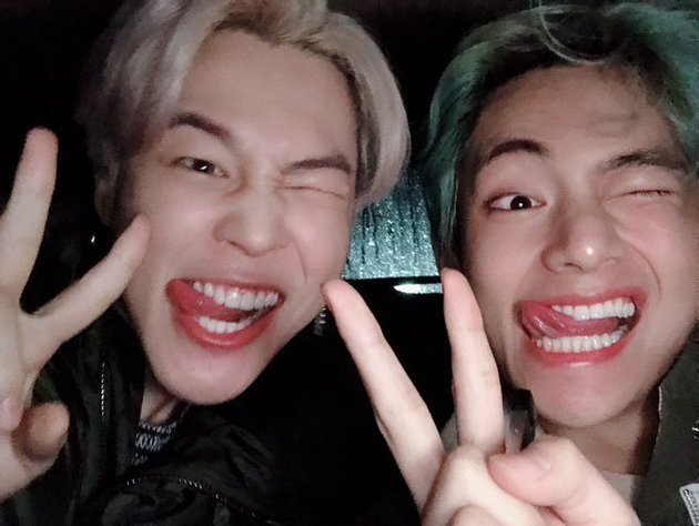 #VMin Hashtag Trending on Twitter, Here are 10 Adorable Selfie Photos of V BTS with Jimin