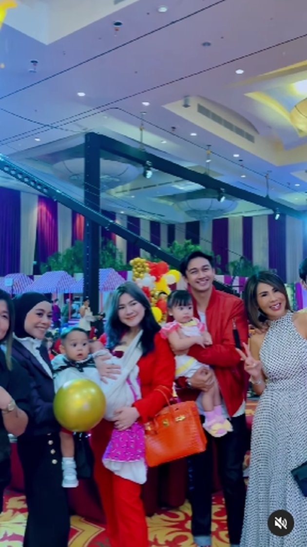 Didn't Invite Rizky Billar, Here are 10 Photos of Lesti Kejora Attending Ameena's Circus-Themed Birthday Party - Looking Beautiful with Baby El and Singing 'Kopi Dangdut'