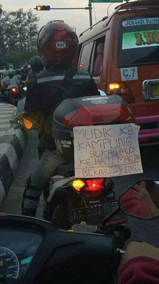 Tempelan Mudik