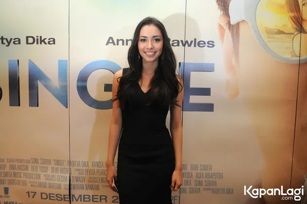 annisa rawles, raditya dika, single