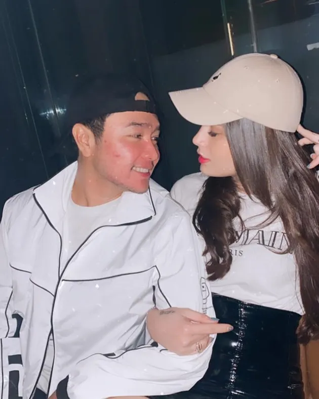  Abash Mantan Lucinta Luna mesra