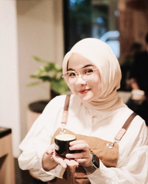 Not Less Beautiful than Fuji, Here are 8 Portraits of Zhadela, Former Girlfriend of Asnawi Mangkualam Who Is Also in the Spotlight - Praised for Her Beauty and Class