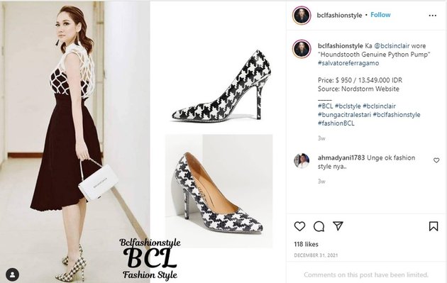 High heels dominan warna hitam dan putih yang dipakai oleh BCL ini harganya bikin melongo mencapai Rp13,5 juta.