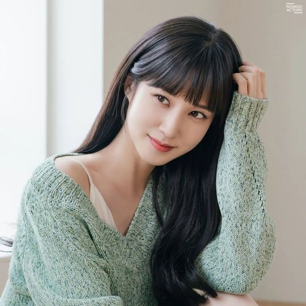 No More Bob, Here's Park Eun Bin's Latest Photoshoot for 'EXTRAORDINARY ATTORNEY WOO' with Long Hair