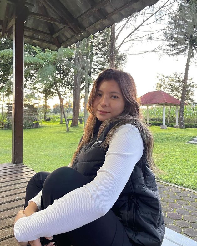 Unbothered by Online Gambling Case, Here are 8 Latest Portraits of Shaloom Razade, the Eldest Daughter of Wulan Guritno!