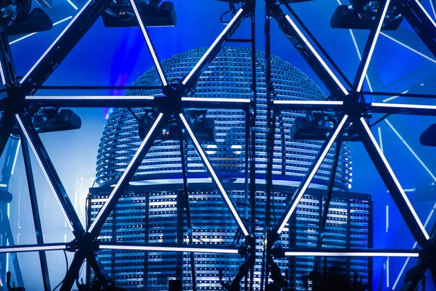 panggung spektakuler Deadmau5