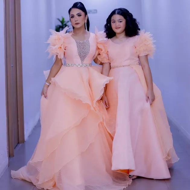 Amora Lemos Makin Cantik Krisdayanti