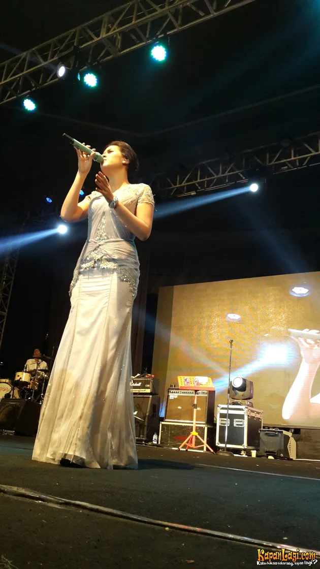 Konser Raisa