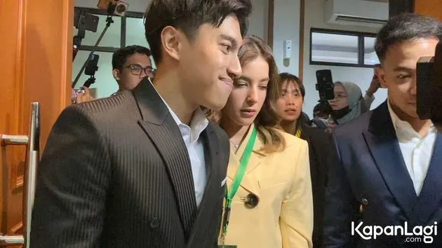 Tasya Farasya dan pengacara