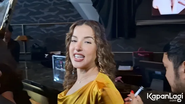 Senyuman Tasya Farasya