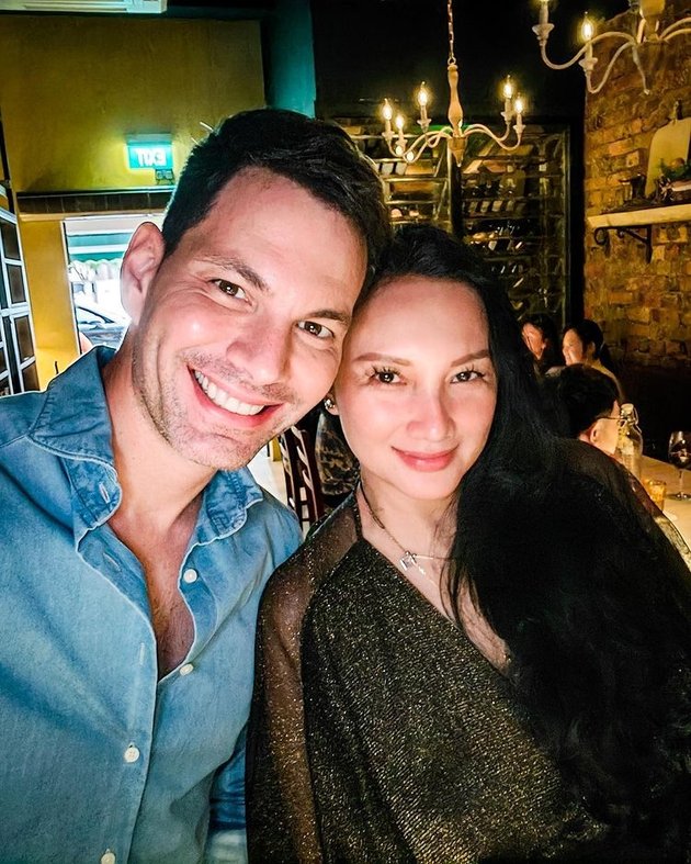 Tata Cahyani and Bobby Tonelli Still Affectionate, Happy Without Getting Married Despite Years of Dating