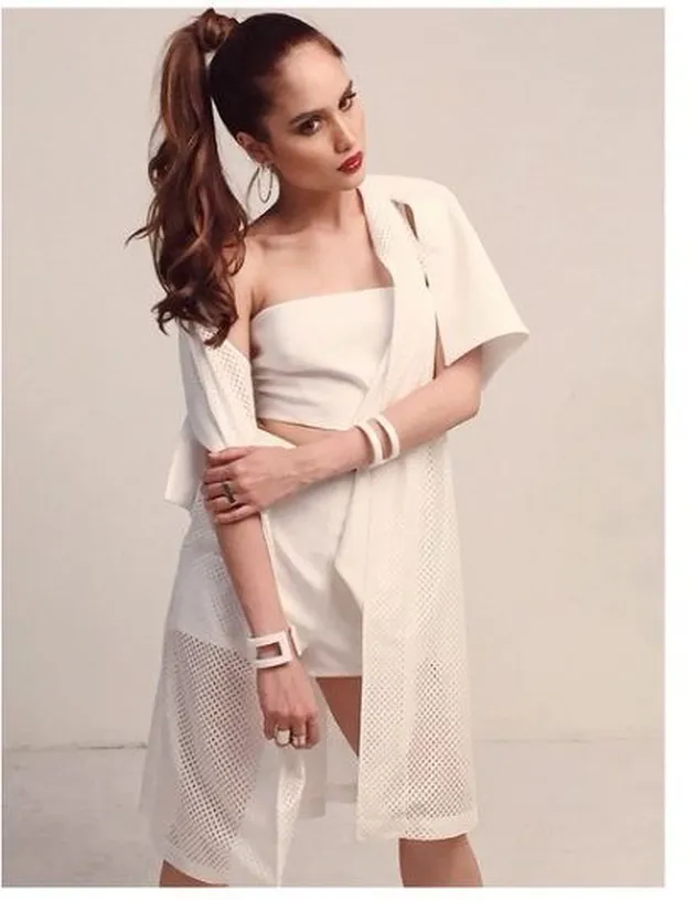 selebriti cantik, seleb indonesia yang pakai kuncir kuda, seleb yang rambutnya dikuncir kuda
