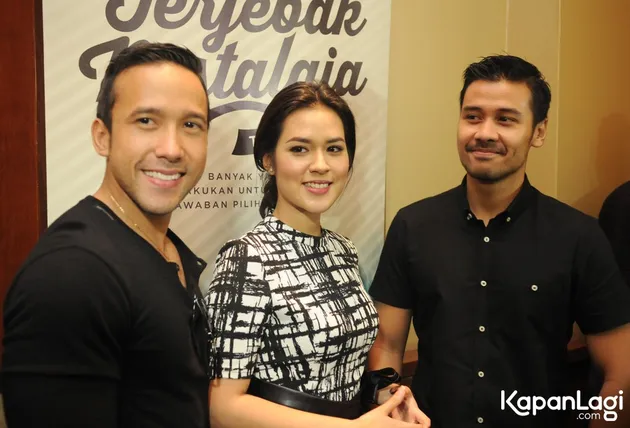 Raisa Terjebak Nostalgia